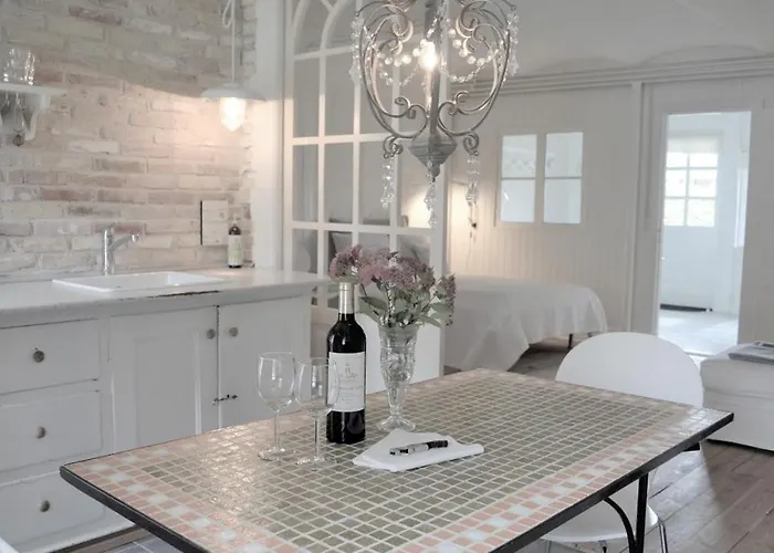Store Ejlstrup Bed & Breakfast